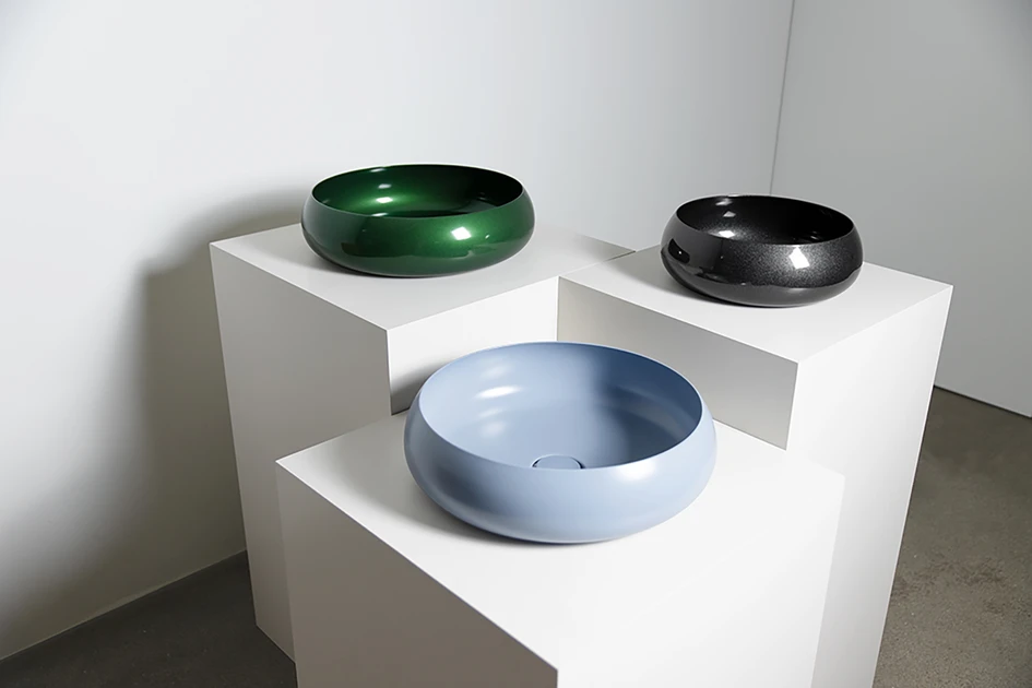 The washbasin from Bette’s Craft series radiates peace and simplicity