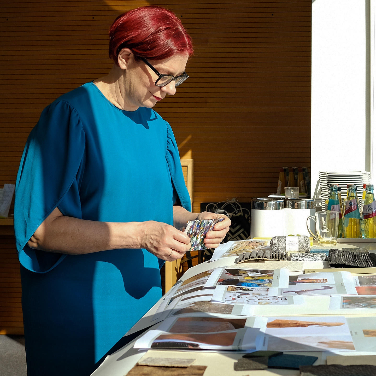 Leer la historia Woman of the cloth: Stijlinstituut Amsterdam’s Anne Marie Commandeur