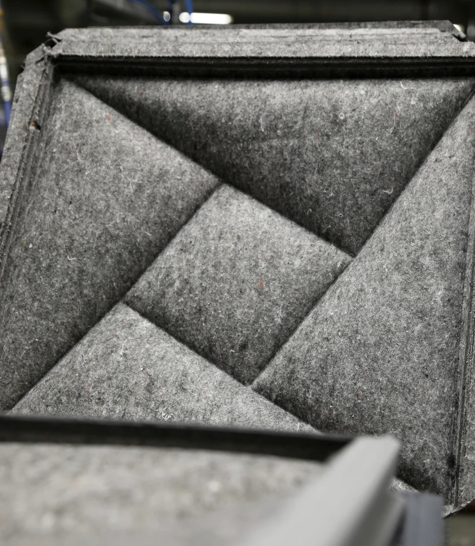 An effective sound absorber with wellbeing and environmental credentials, Oktav panels are filled with 50% recycled waste, boasting a high Better Effect rating