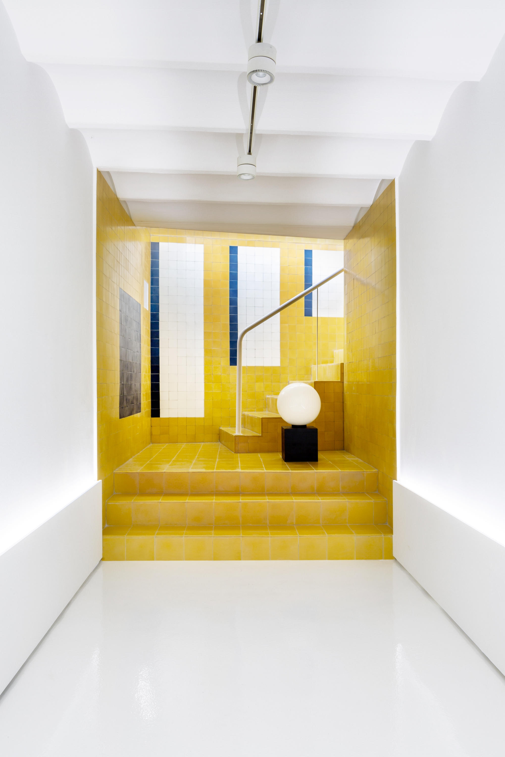 Casa Josephine's design for Agency Madrid office marries a highly flexible layout with idiosyncratic decorative touches and bold colours. Photos: Belen Imaz