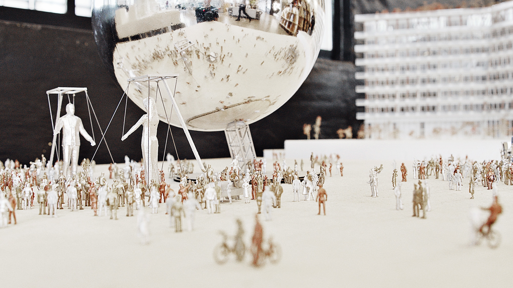 The studio for the architectural office BIG (Bjarke Ingels Group) which he founded is located in a former Carlsberg factory in Copenhagen and looks like a huge playground. Above: an architectural model developed by Ingels and his team