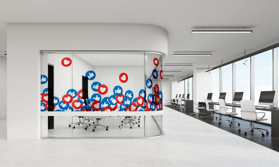 Adding a splash of colour to an otherwise clear glass panel opens up the possibility for passive three-dimensional branding in commercial environments