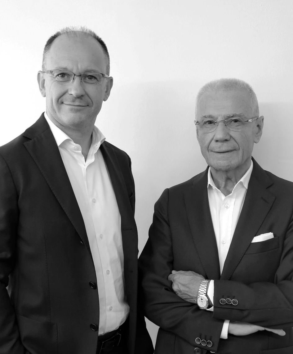 Marco und Stefano Levrangi gründeten Fast in Vestone in der Nähe von Brescia. Die Landschaft mit ihren schönen Seen und Tälern diente Vater und Sohn als Inspiration