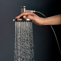 In replicating the faucet’s contoured nozzle, the JK21 series’ handshower handle ensures a hold that feels as natural as shaking hands. While the back section reassuringly fits into place without awkward adjustment