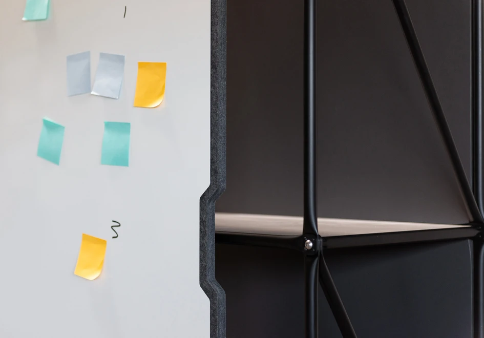 With one side a whiteboard, the other fibreboard, FlexBoard Pro is true to System 180’s modular ethos. It has been designed to be mounted onto (and easily removed from) System 180’s existing shelving system