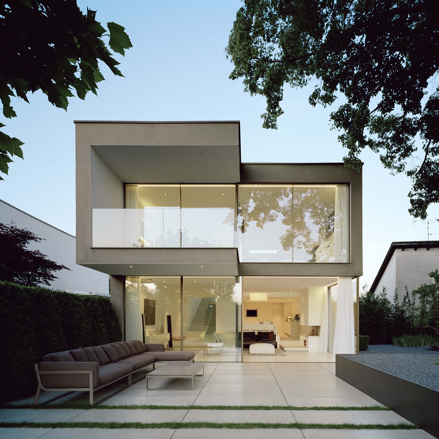 Lire l’histoire Sky-Frame: House G