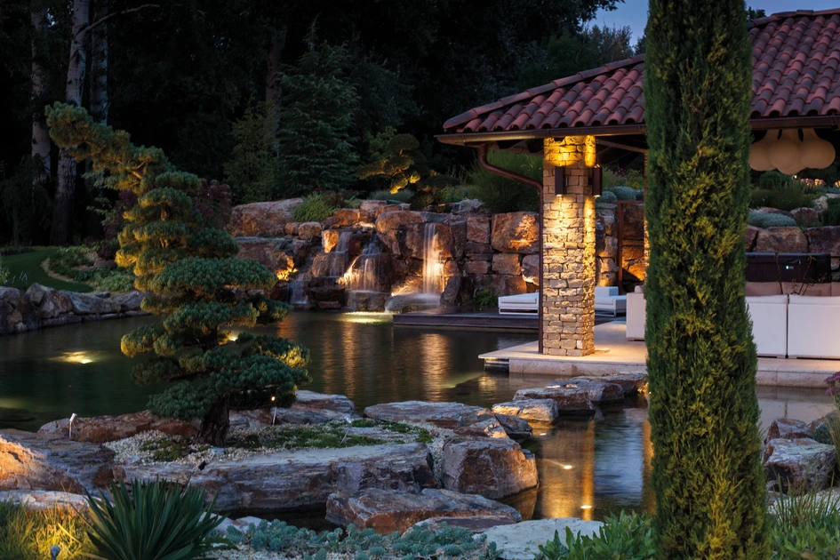 With clever lighting, you can enjoy pools and swimming ponds in the evening, too