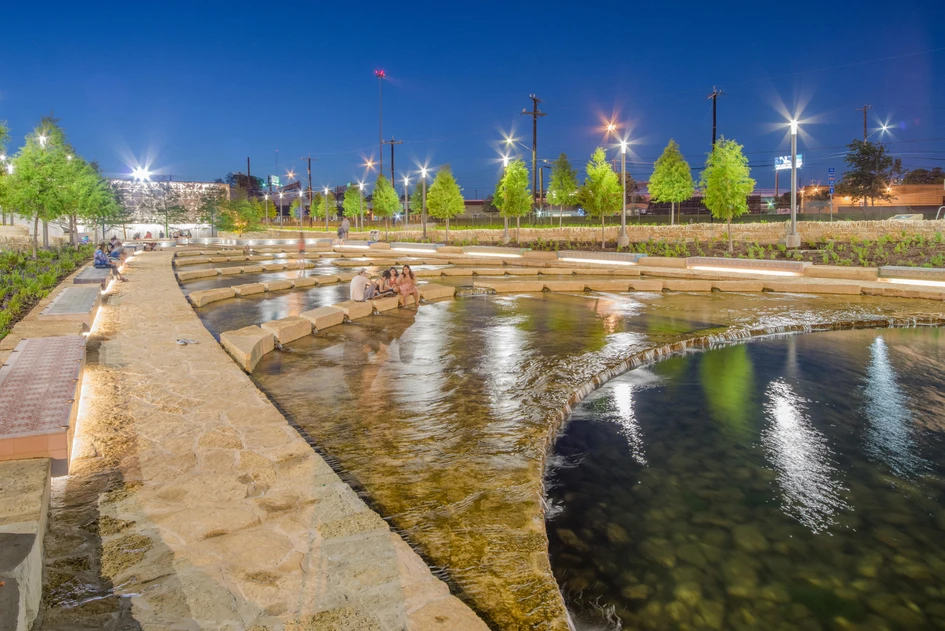 Using waterproof and often submerged LEDs, the external lighting in the San Pedro Creek Culture Park designed by FMS Fisher Marantz Stone celebrates the local history and landscape. Photos: Larry Servin