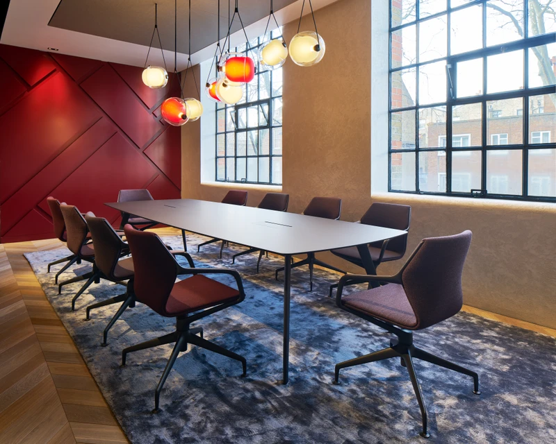 Lean into it: ray by Brunner | Architonic