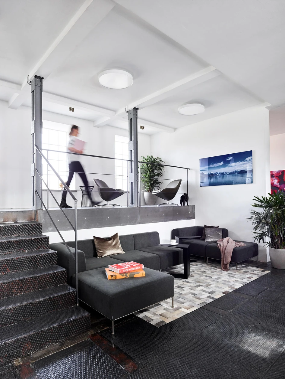Originally envisaged by Kern Innovations CEO Markos Kern as a co-working space, the BoConcept-shaped interiors of their Munich HQ – with an emphasis on flexibility and comfort – are now home solely to him and his team