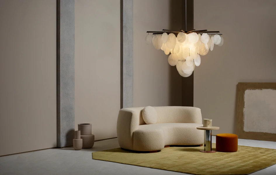 Bringing a warm glow and subtle impact to this interior space is CTO Lighting’s signature Nimbus chandelier