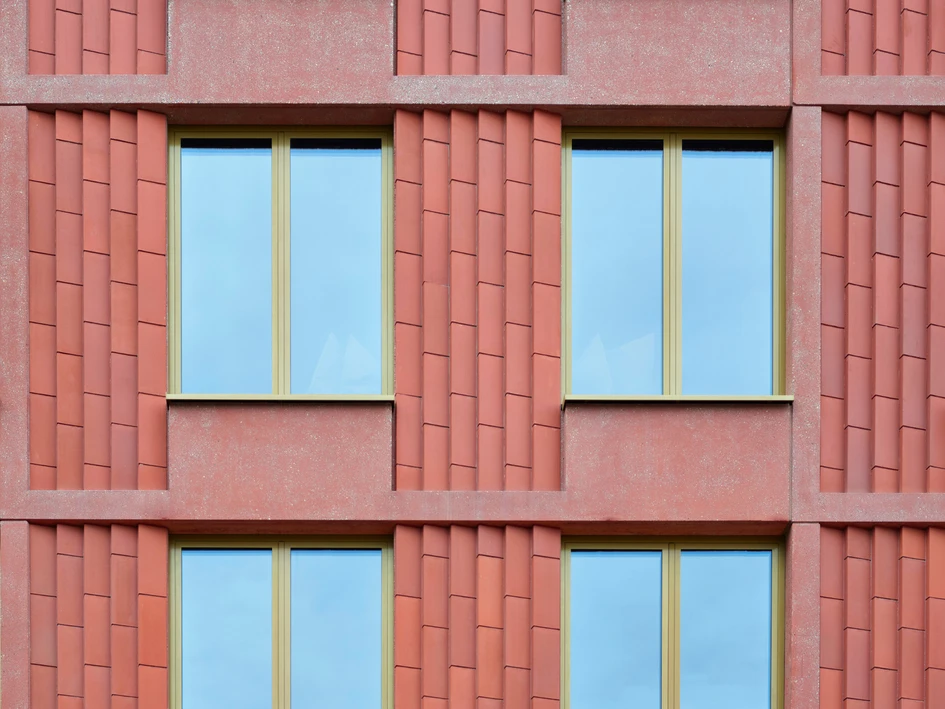 For the facade of the new Werk 17 hotel in Munich, Hild & K Architekten opted for a combination of concrete and brick from GIMA. Photos: © Alexander Bernhard