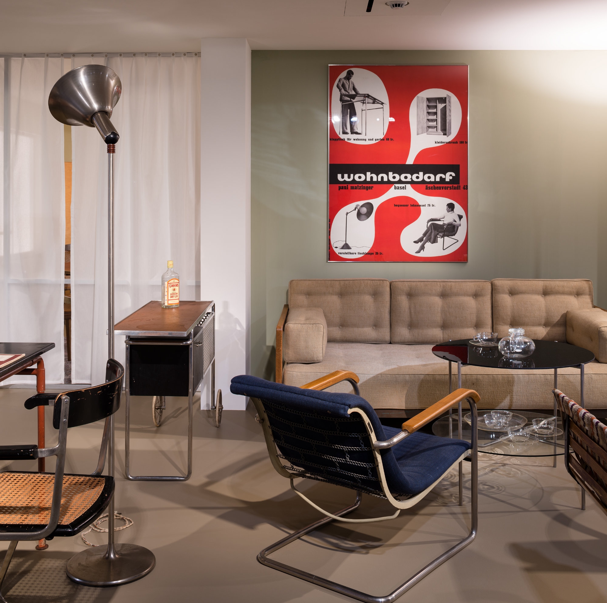 Wohnbedarf: In den 1930er-Jahren bestimmt der Schweizerische Werkbund den Einrichtungsbedarf des «befreiten Wohnens». © ZHdK, Foto: Umberto Romito und Ivan Suta, Museum für Gestaltung Zürich