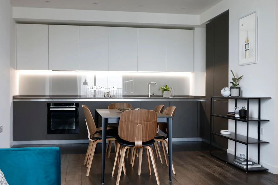 The third interior blueprint in Victory Plaza is a biophyllic design named Botanical Vibe. It features natural materials of wood, leather and wool alongside plenty of plant life