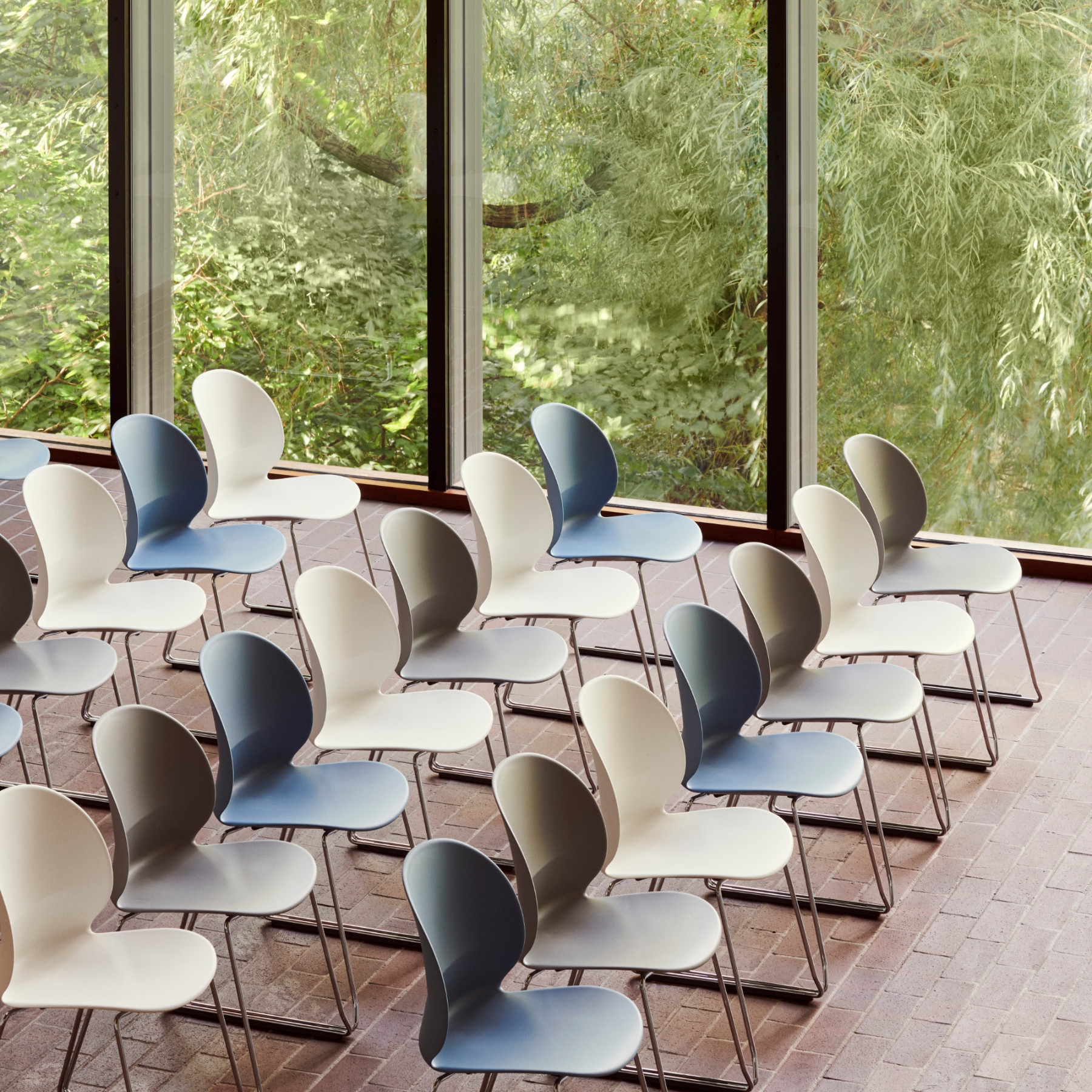 Lire l’histoire Architonic Story: FRITZ HANSEN