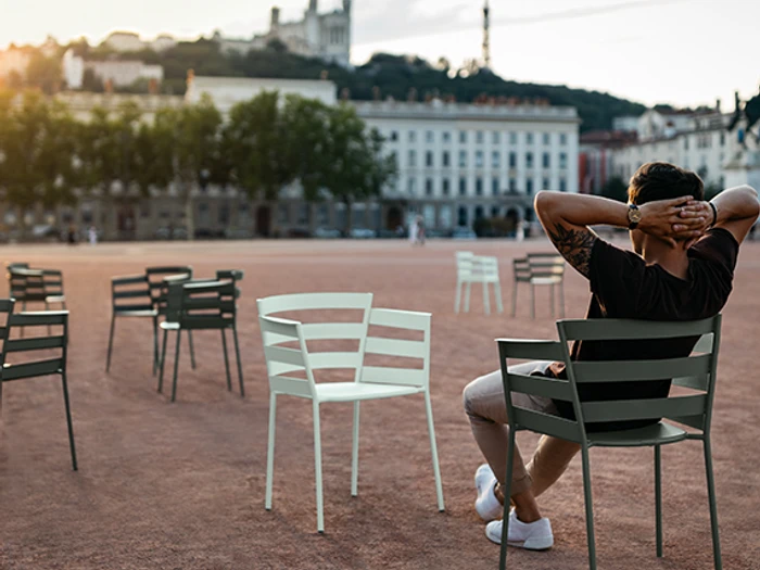 Leer la historia Take me out: FERMOB