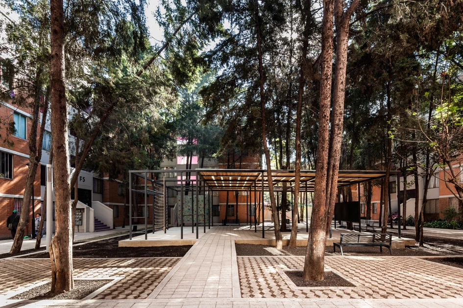 Common Unity / Rozana Montiel | Estudio de Arquitectura. Image © Sandra Pereznieto