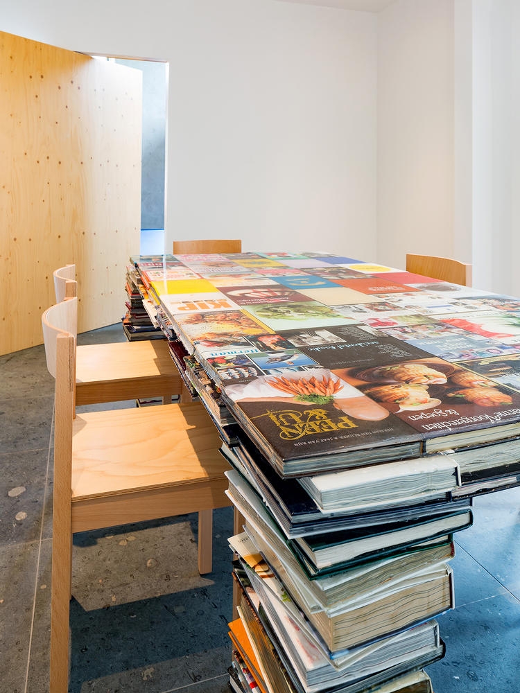 Atelier Carloalberto used primary colours to define different zones meant for meeting, interaction and collaboration at the WOW Lieven Cultural Hub. Photos: Peter Tijhuis