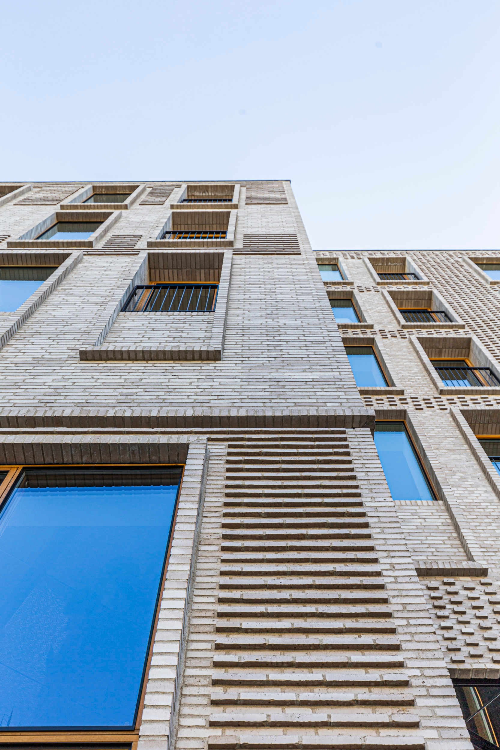 Exemplified by these five townhouses in Frederiksberg, Denmark, the uncommon form of the RT 154 Ultima brick makes it possible to create buildings with different personalities