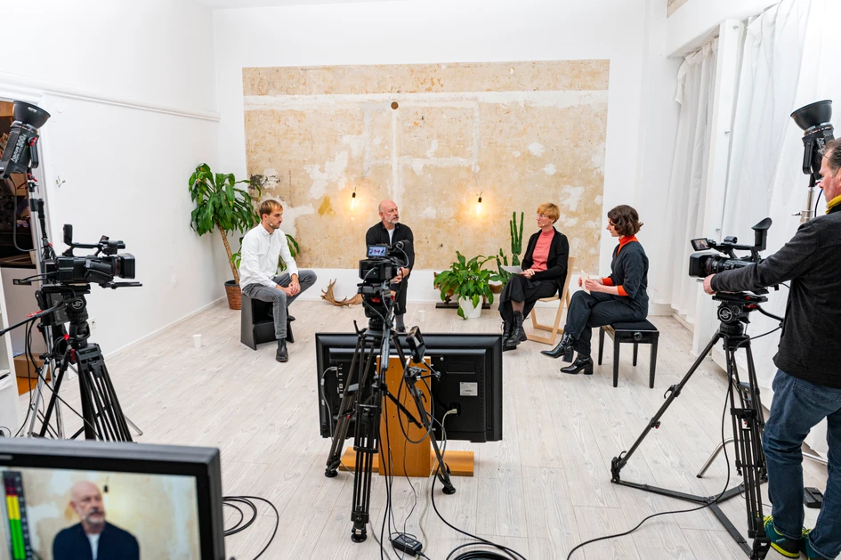 Experts in conversation: Thanks to professional technology, visitors are always live – even if it’s virtual