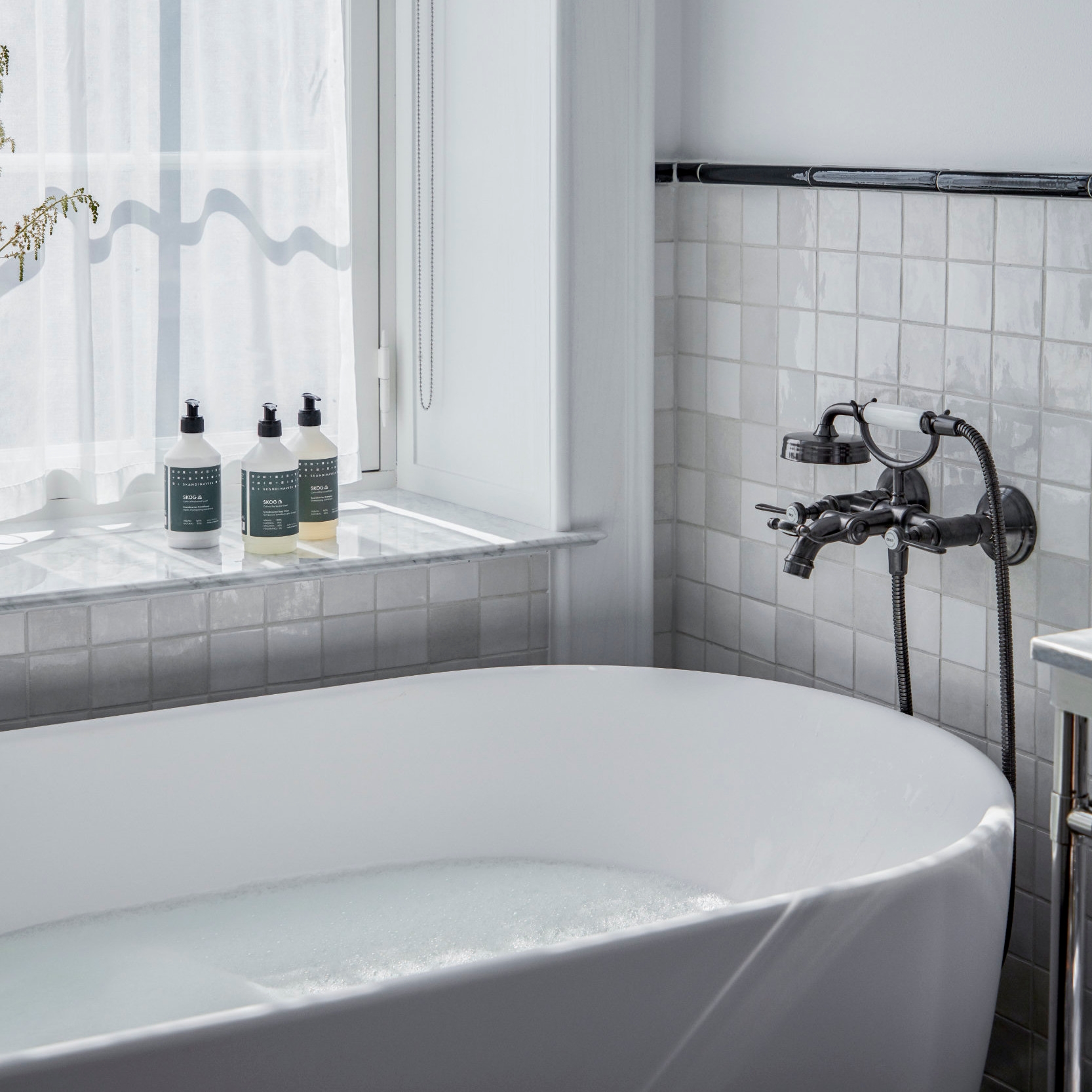 Read story The look of Luv: Duravit