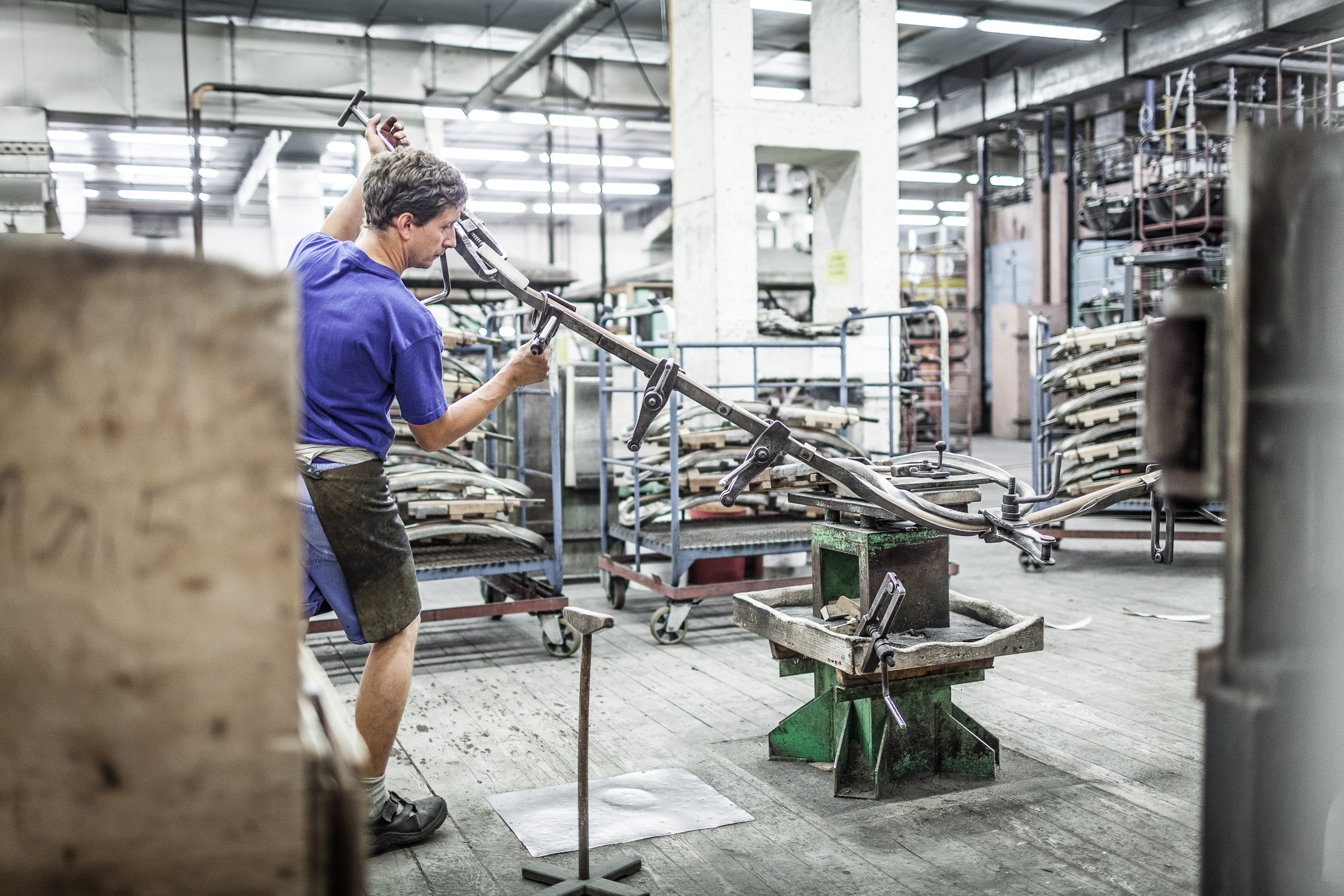 P.O.V is produced in the same workshops in the Czech Republic that have been used to make bentwood furniture since 1861. Many of the processes are still carried out by hand