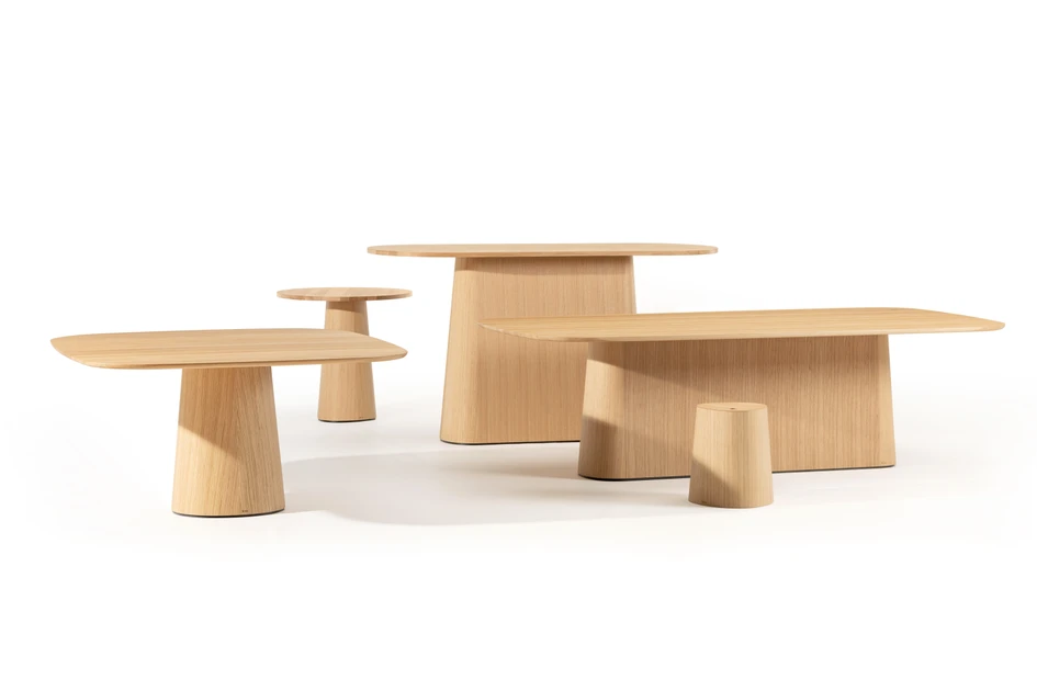 The P.O.V. family has a large number of variables, from the size and shape of the top, to the number of pedestals. There’s even an extended pedestal for longer versions and a matching stool