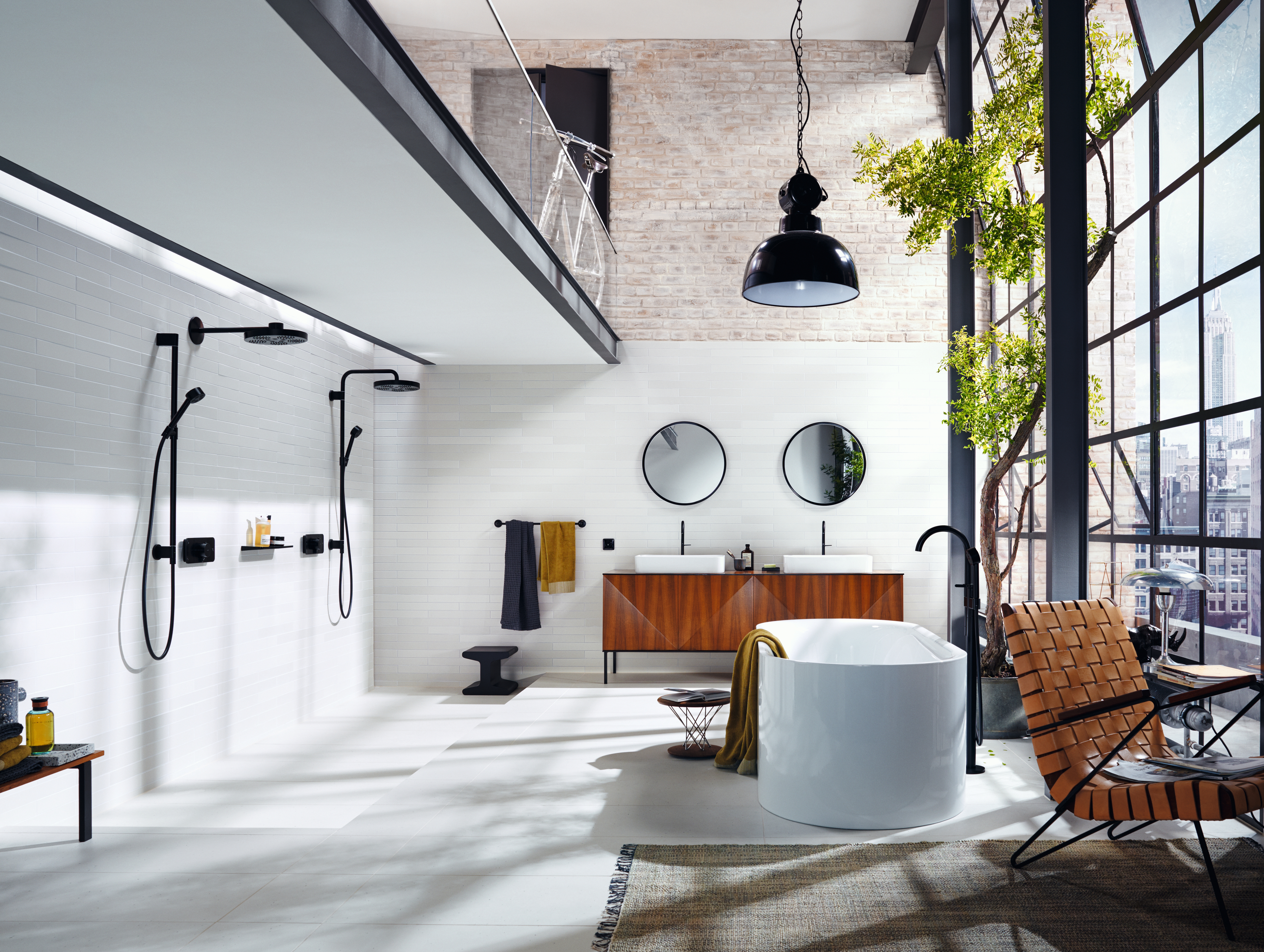 A place of relaxation in the middle of the city: bathrooms today are so much more than functional washrooms, and the design of AXOR One embodies this