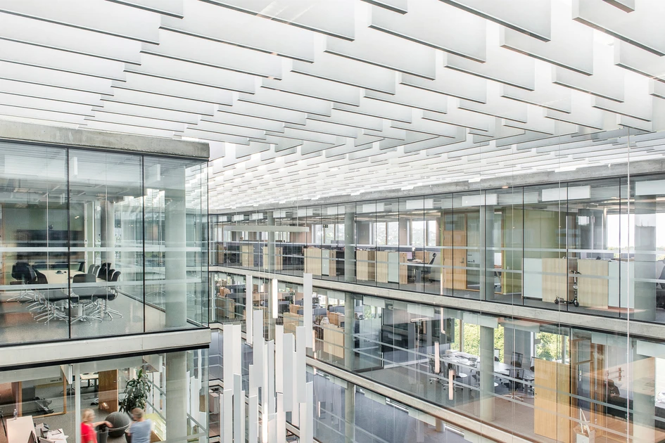 Das Bürogebäude Lysgården in Norwegen ist als Passivhaus umweltzertifiziert, BREEAM Excellent-ausgezeichnet und verwendet neueste Technologien mit dem Ziel, das modernste Bürogebäude der Welt zu bauen