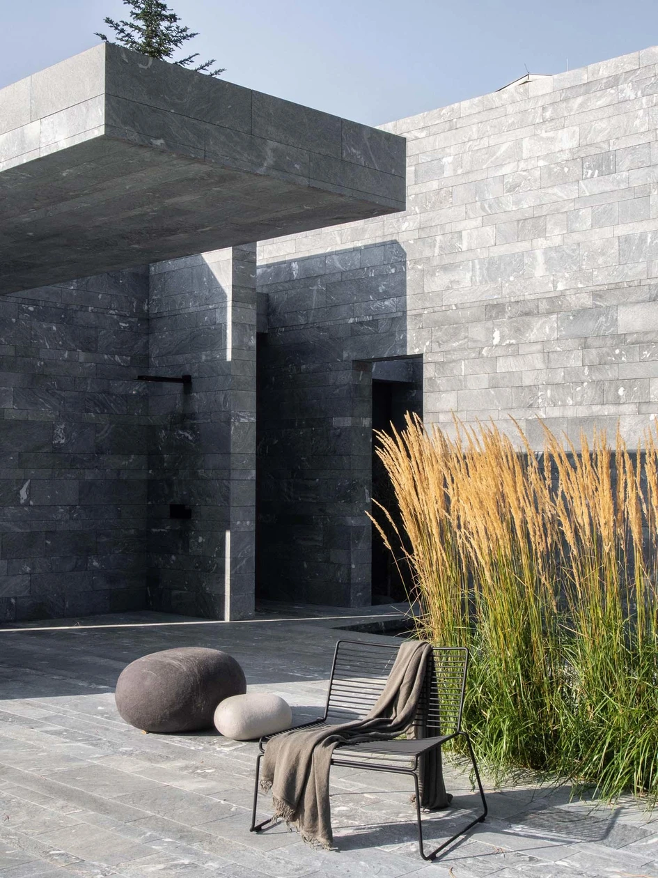 smartvoll's single-material Spa Pavilion marries an abstract architectural composition with a sense of contemporary luxury. Photos: Dimitar Gamizov