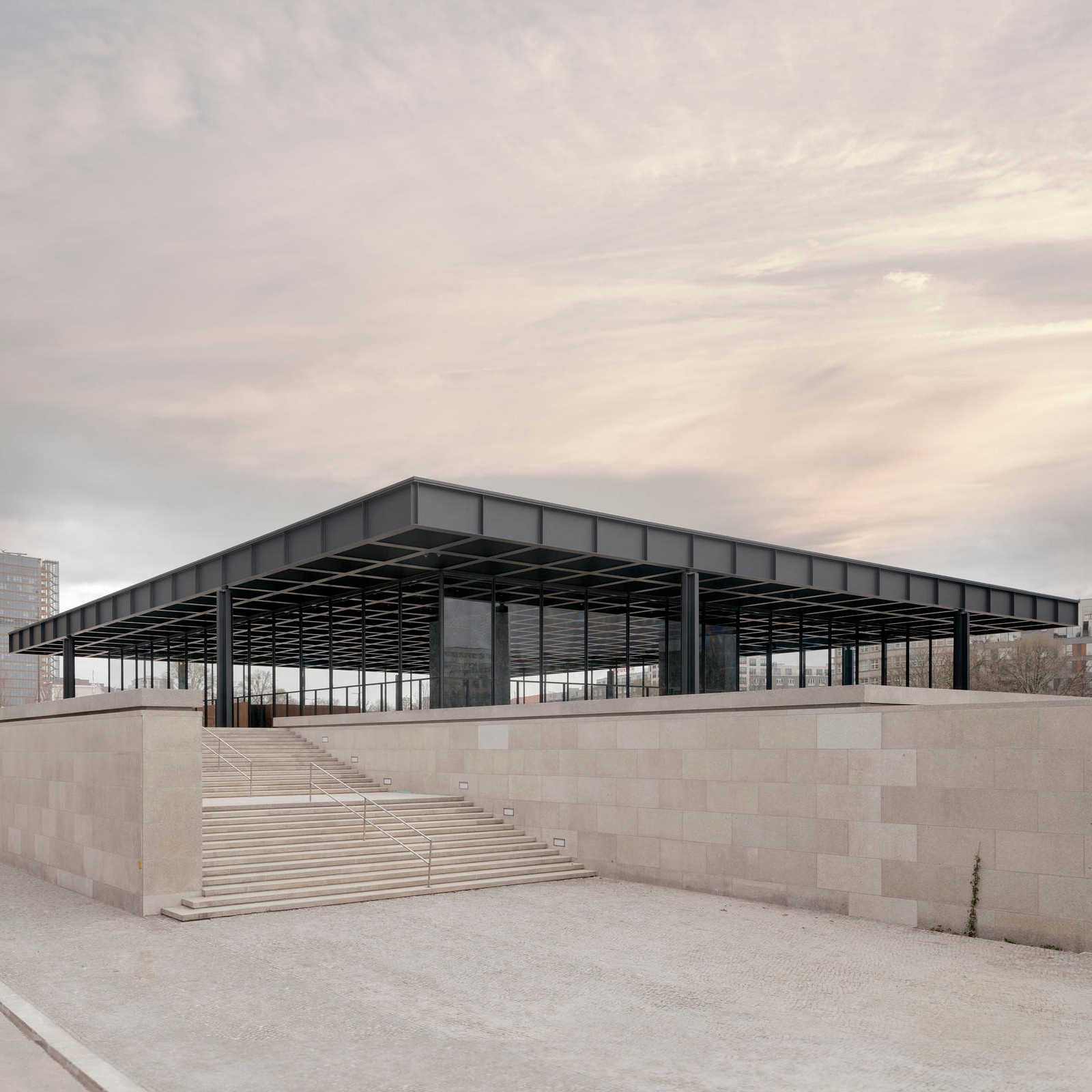 Leggi la storia Newseum: cultural renovation projects