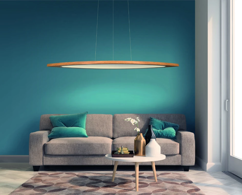 Ins richtige Licht gerückt: Je diffuser die Zeiten, desto wichtiger wird es, Highlights zu setzen. Die Leuchten von Stückholz sorgen für akzentuierte Momente und werden aus nachhaltigem Massivholz in der Schweiz gefertigt