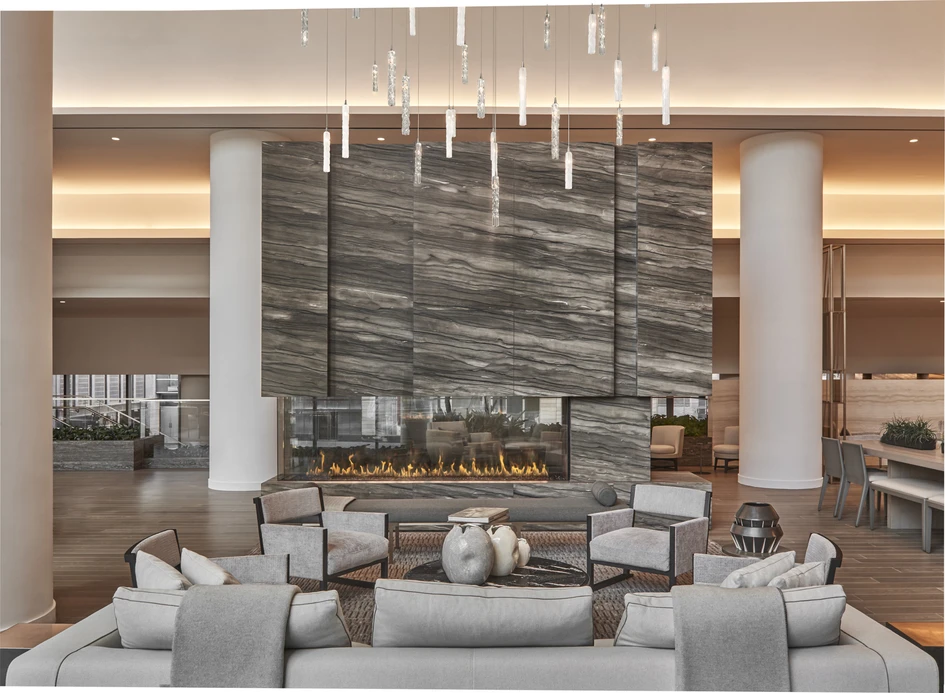 For the last decade, Shakúff has concentrated on custom lighting for residential, retail and hospitality projects. It introduced ready-made collections last year offering multiple materials and colour options