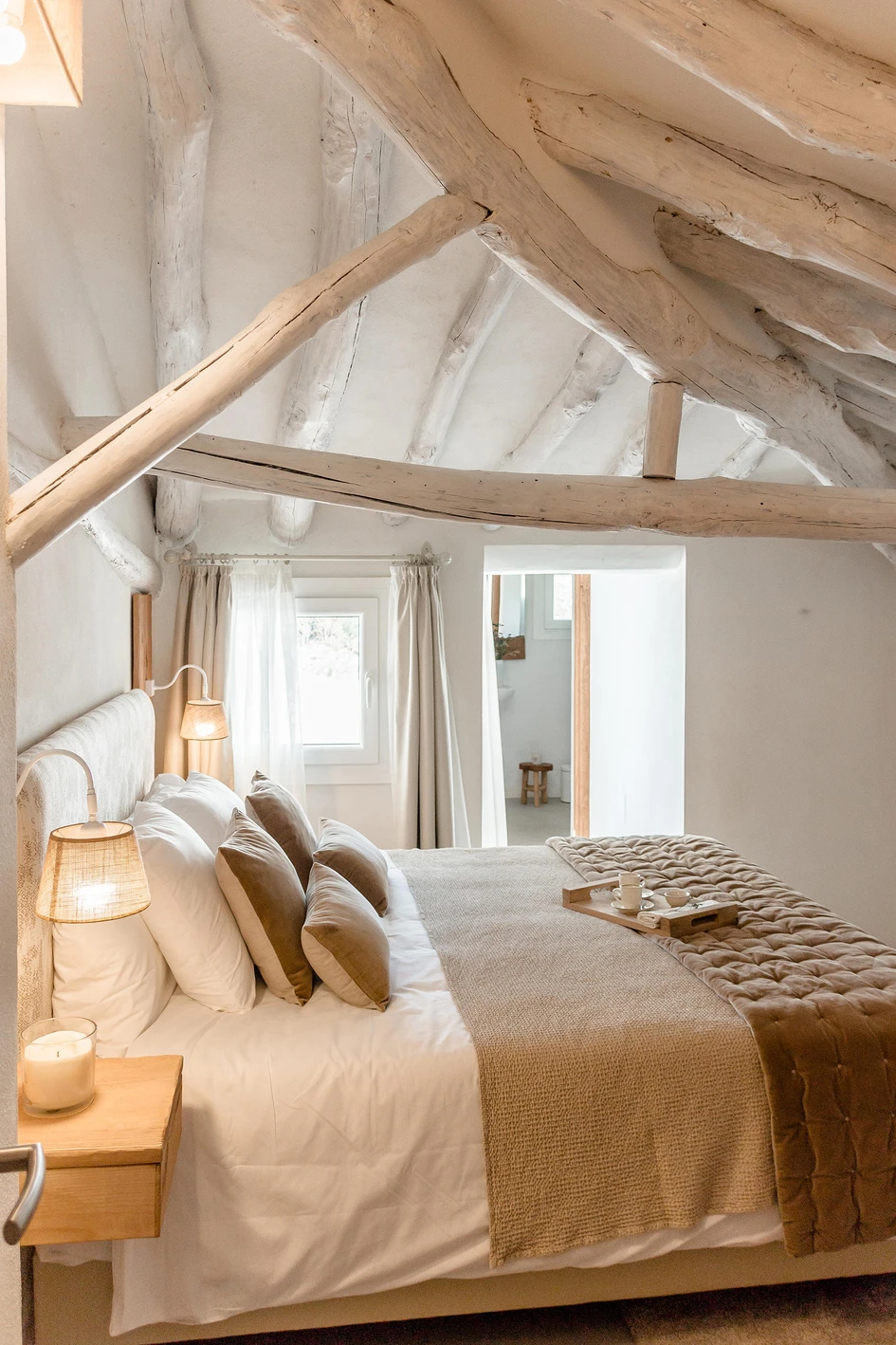 In a rural hotel in an olive grove, GANA Arquitectura's simple addition to the original historic cottage creates a harmonious whole. Photos: Francisco Torreblanca Herrero