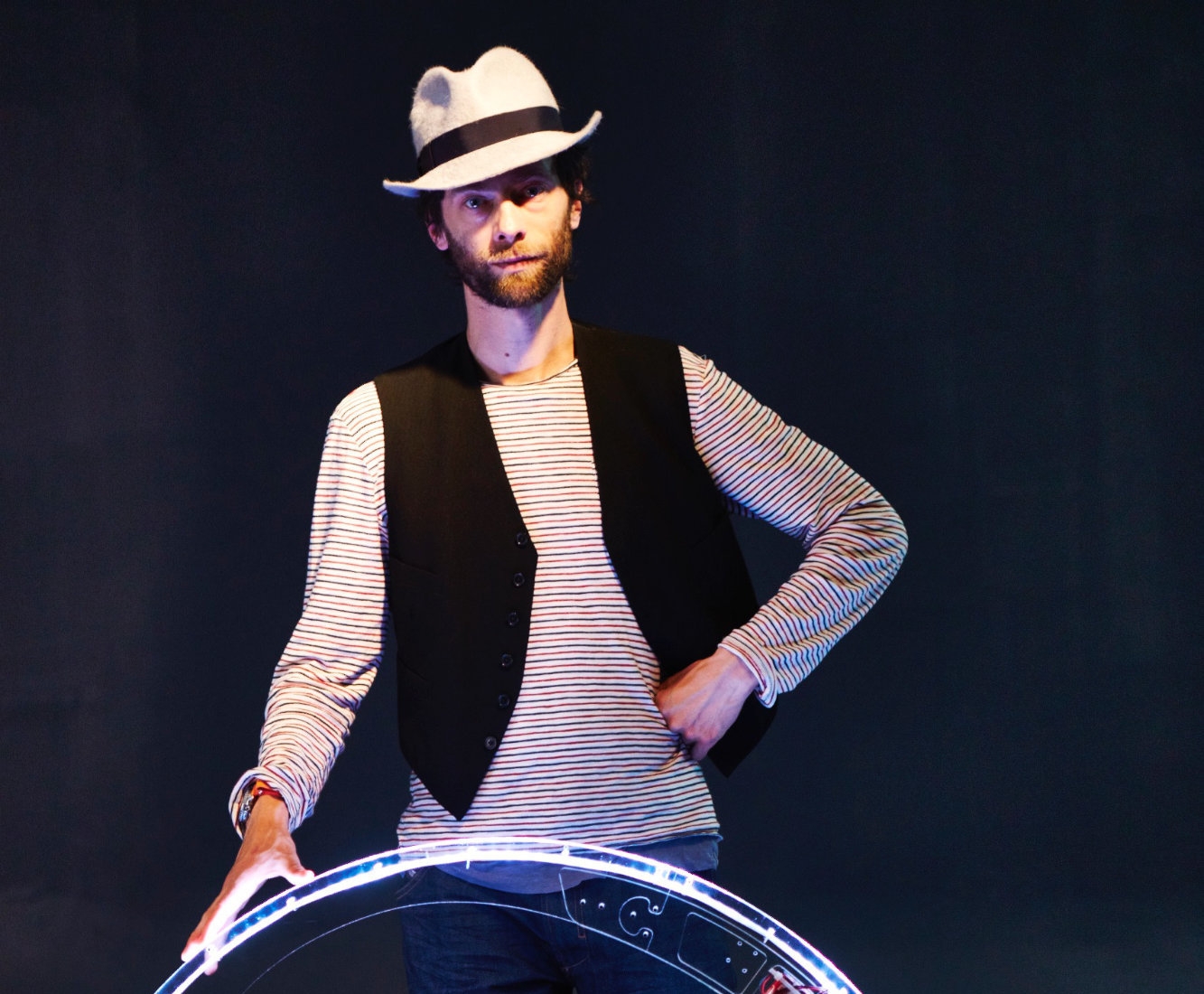 At the entrance, visitors will be welcomed by Moritz Waldmayer’s ‘True Love’ installation, and find refreshment at a circus-themed bar area by interior designer Sara Cosgrove (top) 