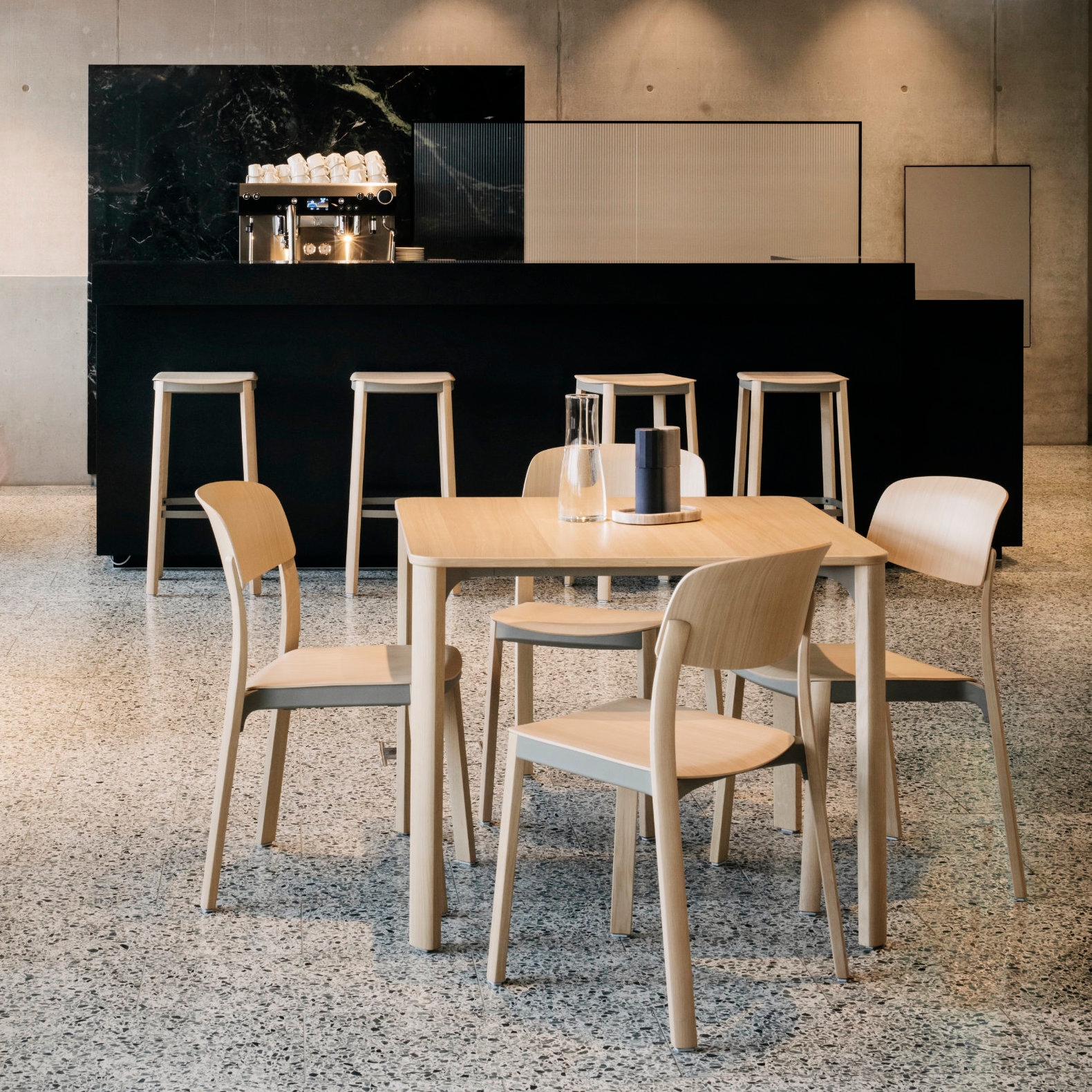 Leggi la storia Brunner brings wood and plastic together in harmony