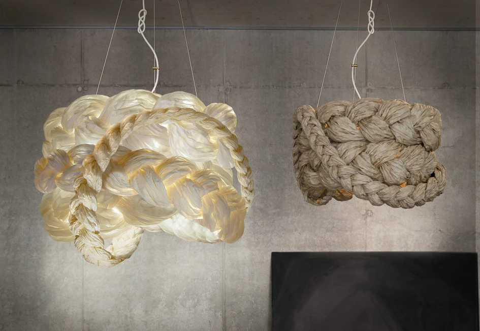 Ceramic Bride pendant by mammalampa