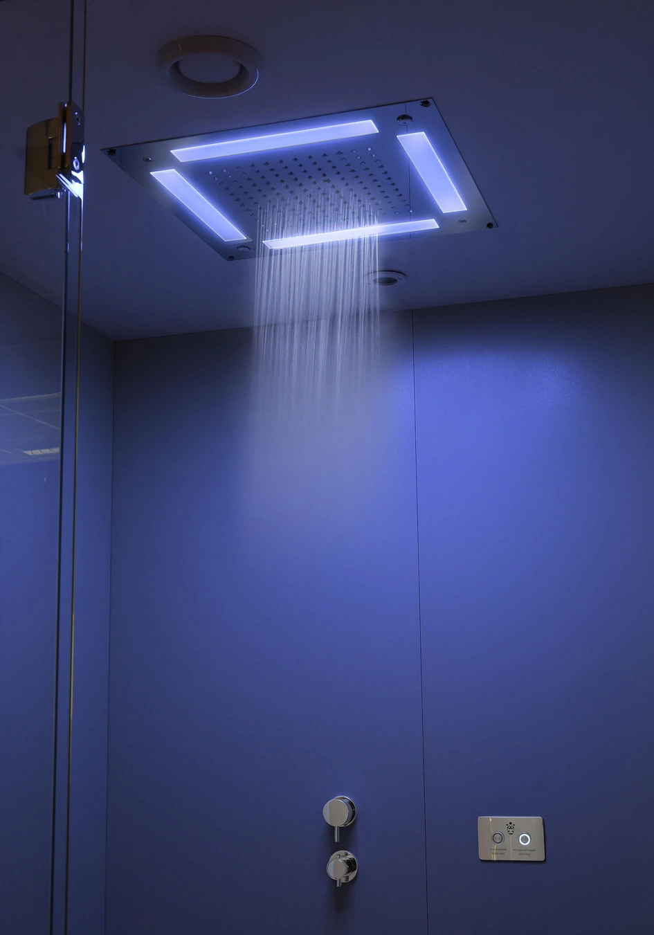 Shower Experience by Carmenta