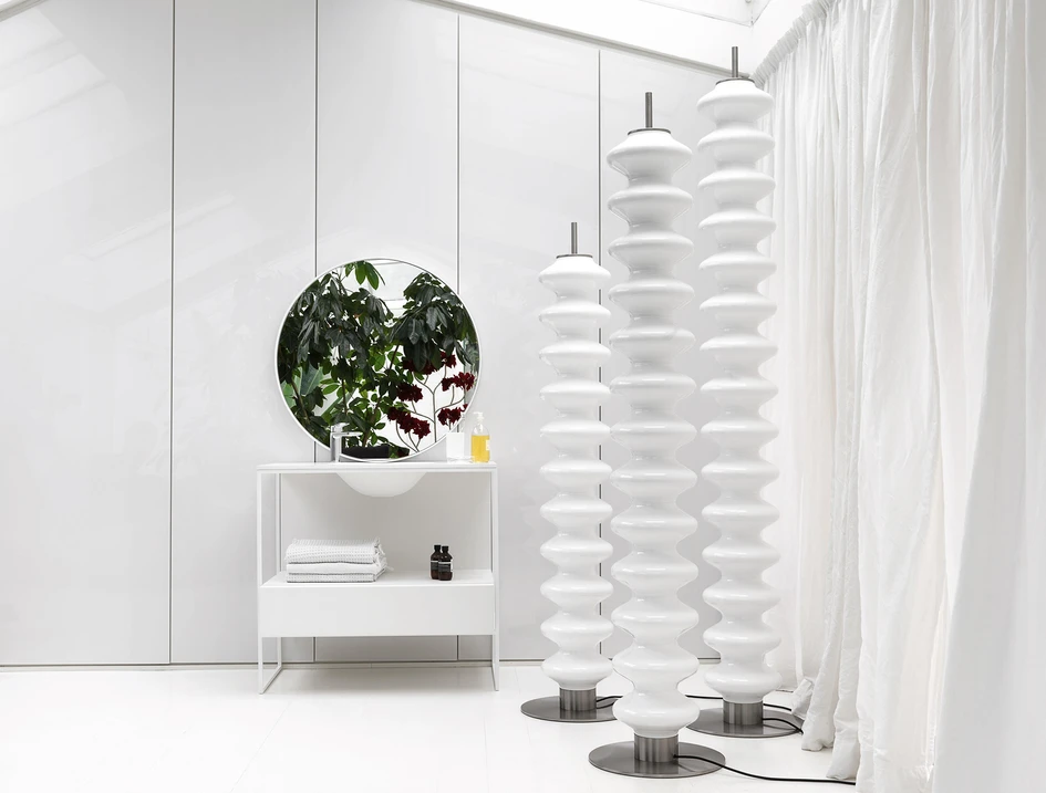 Milano heating units by Tubes