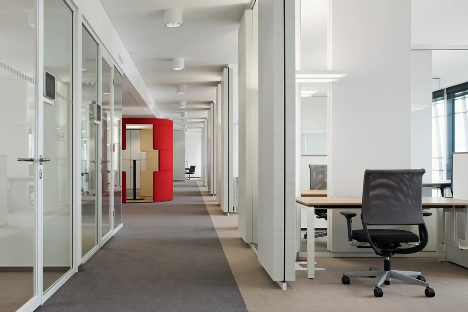 Coca Cola Berlin, Germany: giving individuals a ’sense of control’ is important to workplace wellbeing. Concept and planning pro m2 GmbH, Grevenbroich. Photos: Werner Huthmacher, Berlin