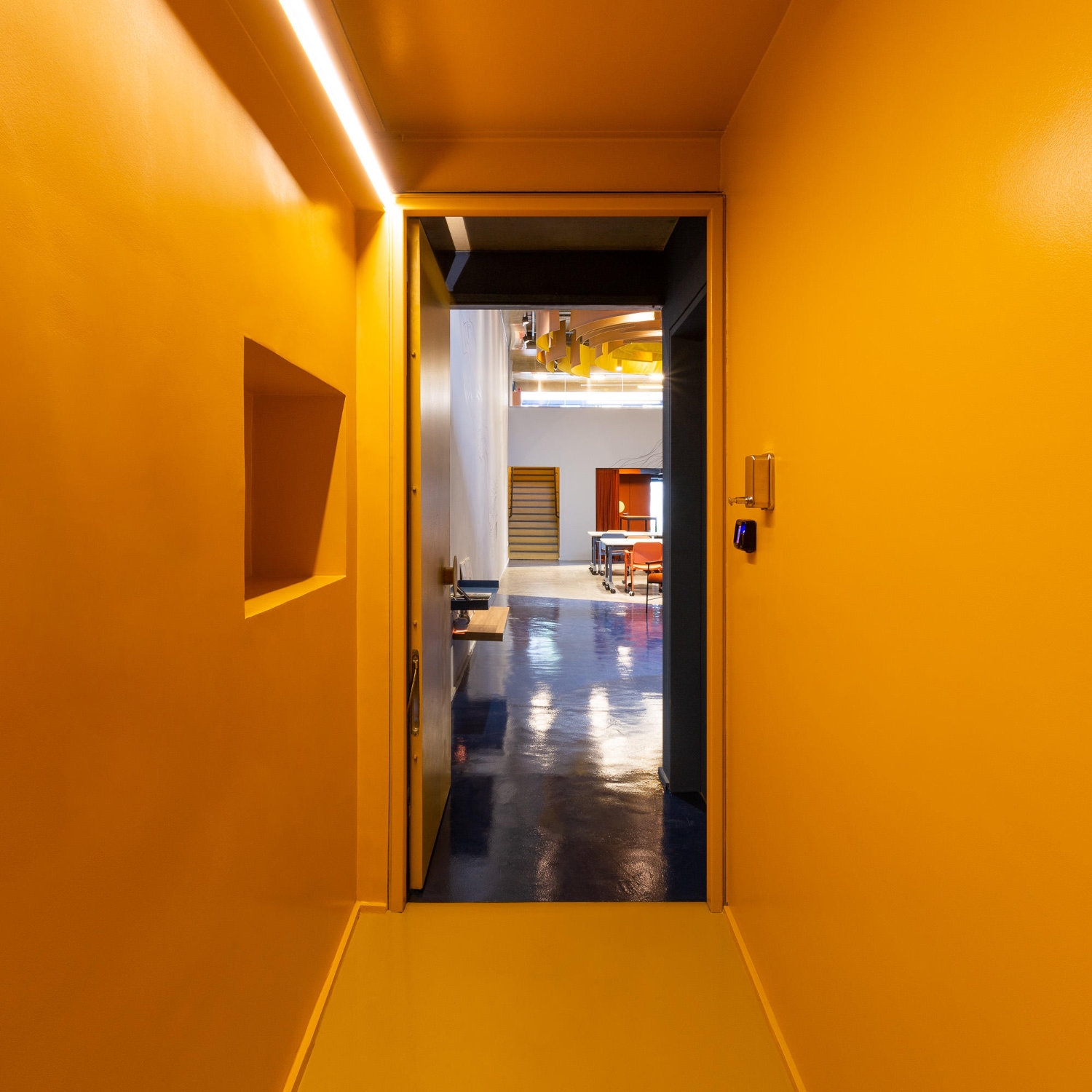 Read story The use of colour on new office space projects