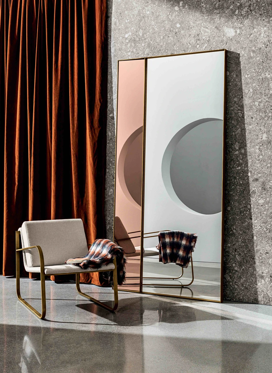 Known for its expertise in glass, Sovet is now exploring a rich palette of additional materials such as ceramic, metals, fabrics and woods, with which to blend its primary material