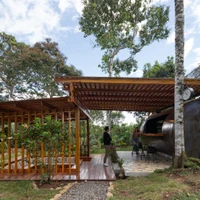 The private bar is created from on old water tank. Photo: Nicolás Provoste C.