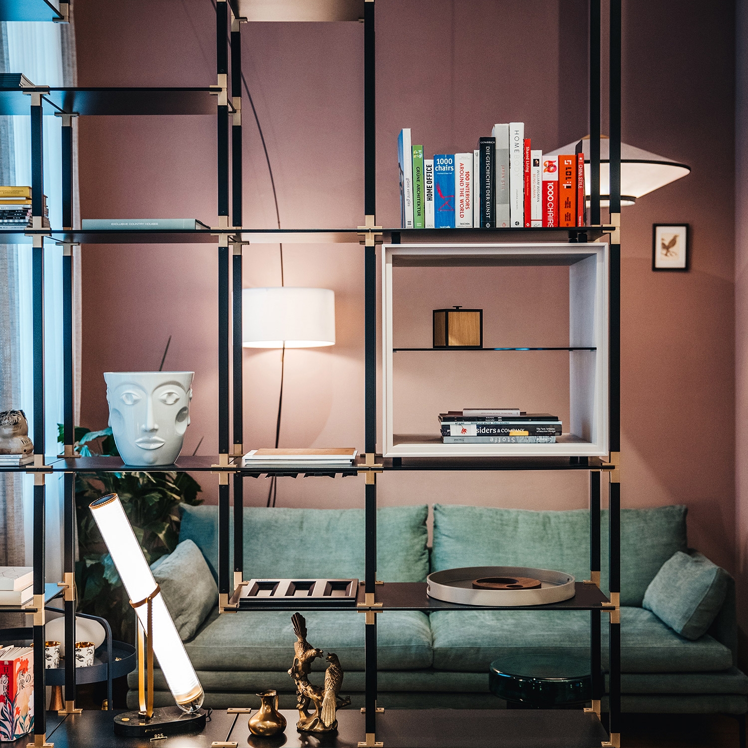 Erfahre mehr über die Geschichte tRACK – ein System für 1000 Ideen