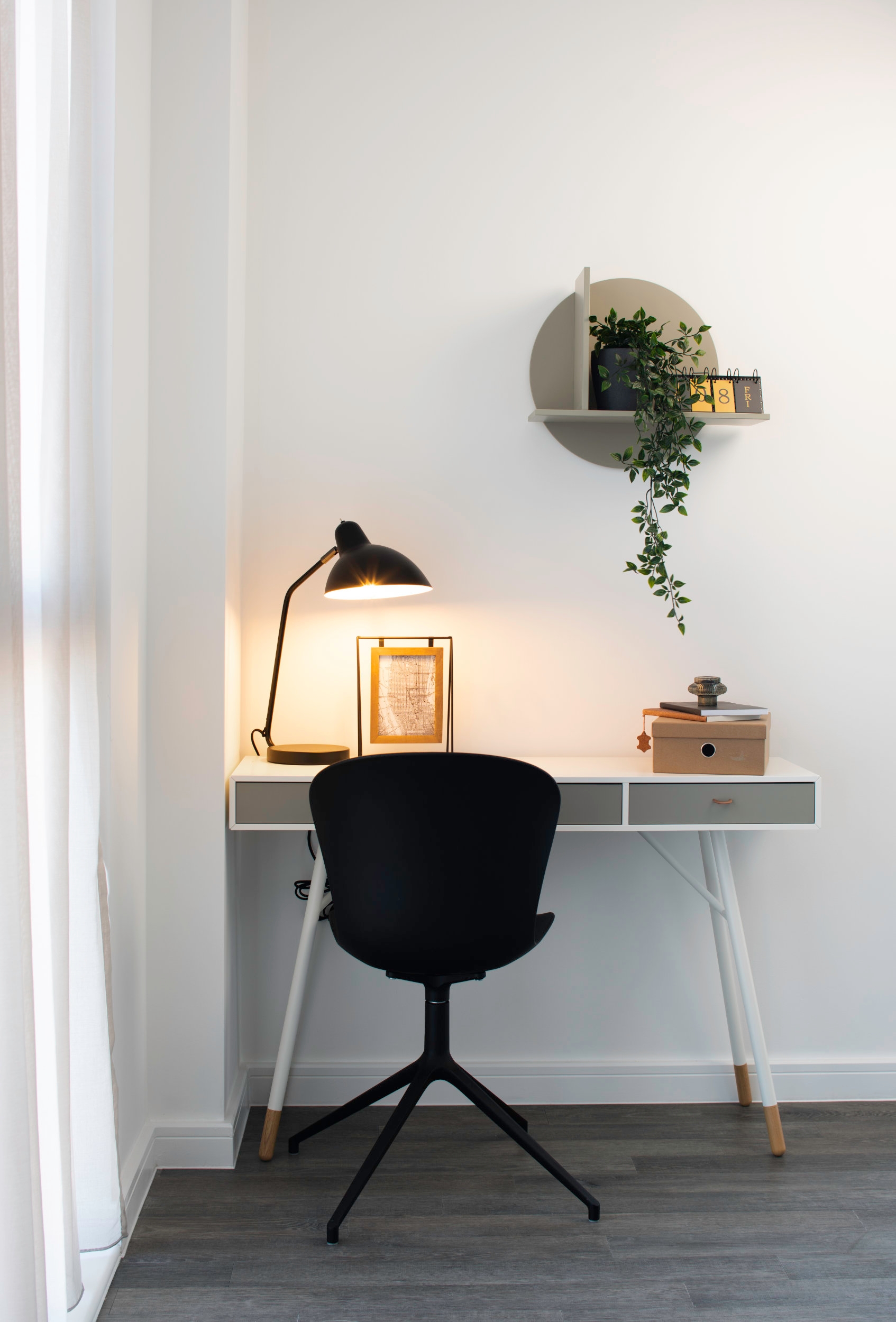 ‘The luminous apartments at Watermark were designed during the first lockdown period, which is why our designers chose to prioritise the sense of spaciousness whilst adding a warm and comforting colour scheme,’ says Baumgart