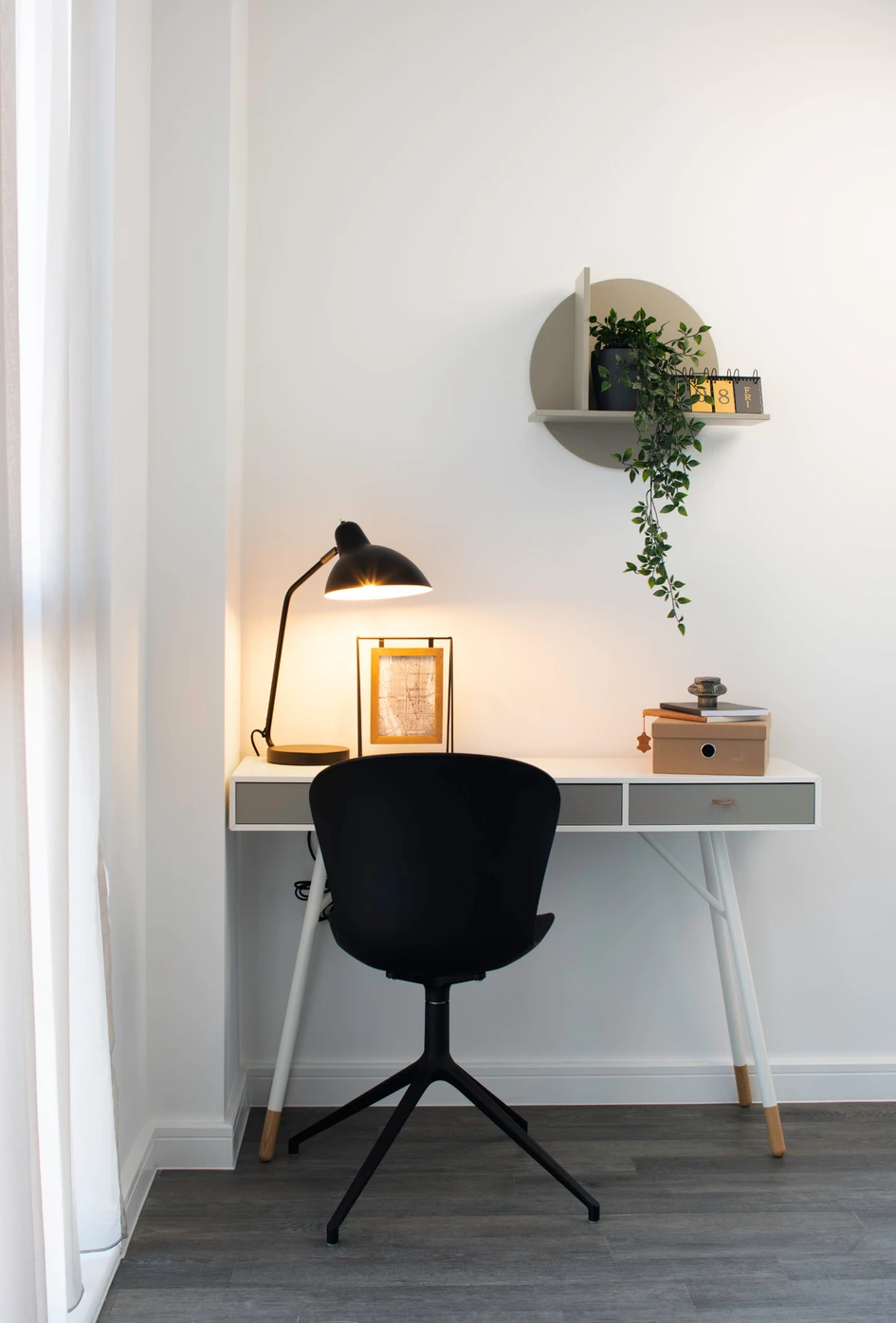 ‘The luminous apartments at Watermark were designed during the first lockdown period, which is why our designers chose to prioritise the sense of spaciousness whilst adding a warm and comforting colour scheme,’ says Baumgart