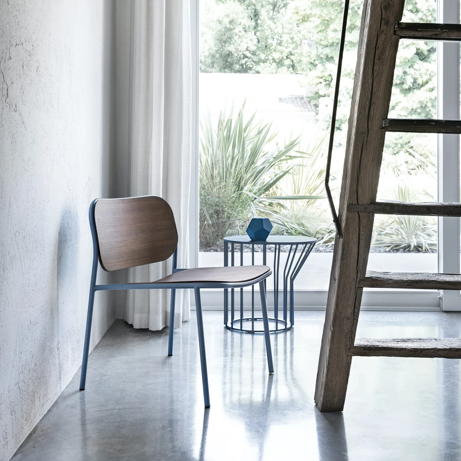 METIS WOOD Lounge chair in rovere termotrattato by Studio Gabbertas