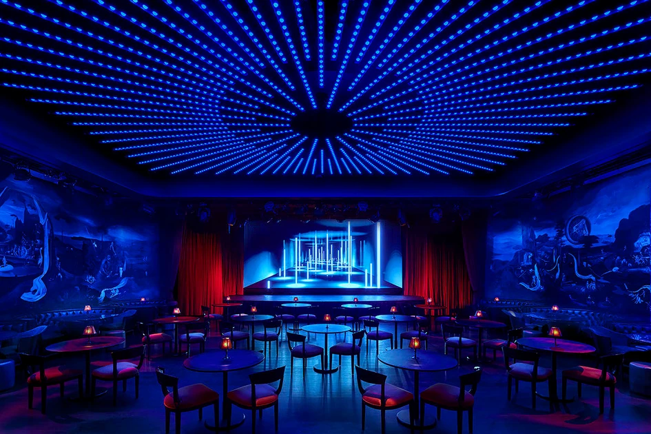 New York's Paradise Club at the Edition Hotel uses a video wall to extend the visual space of the venue's stage. Photo: Nikolas Koenig