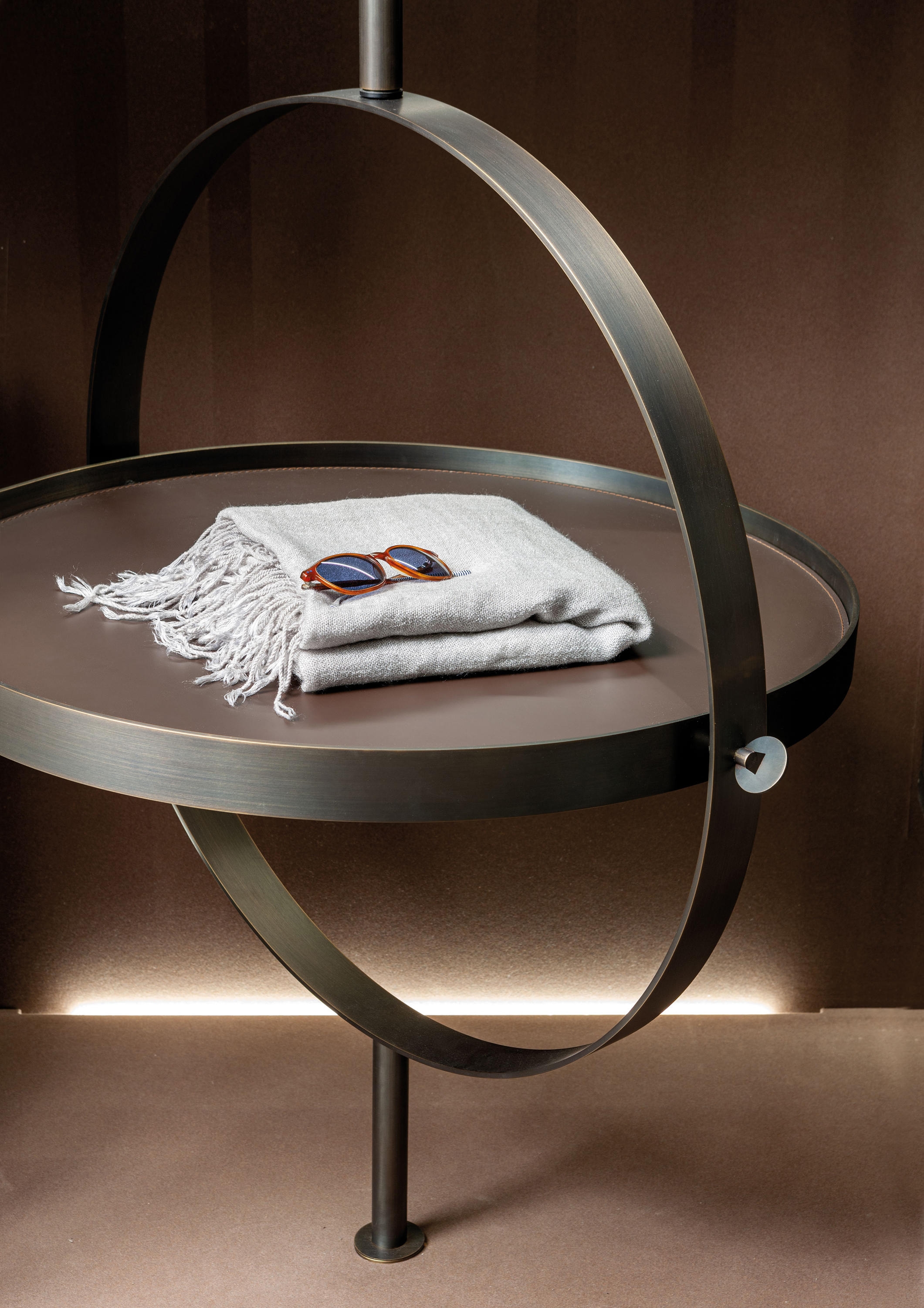 Laurameroni's Harvey walk-in range (top) includes a fixed, tilted mirror which doubles as a helpful side table when flipped (bottom)