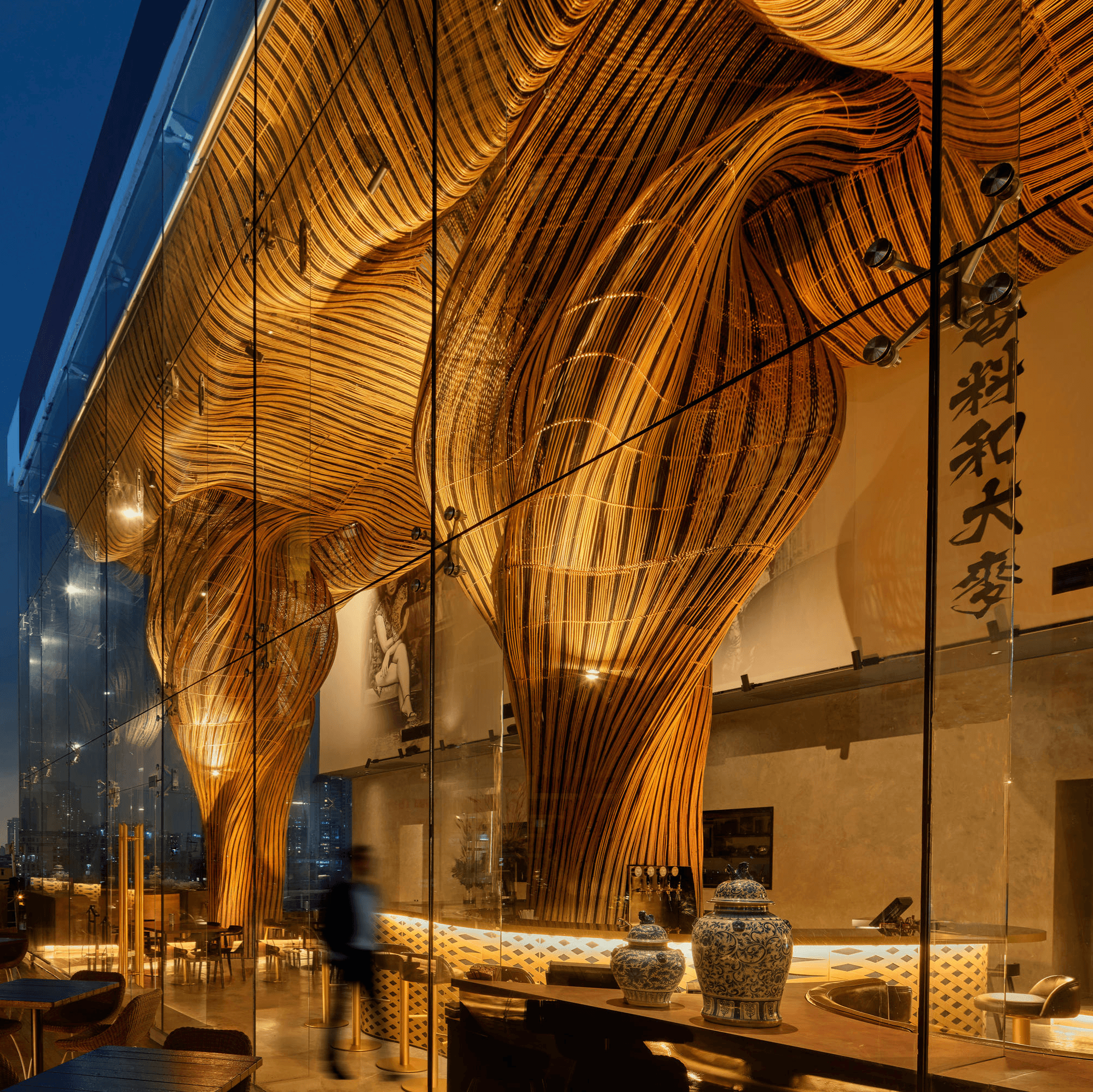 Read story Five projects that top it all off with unique ceiling designs